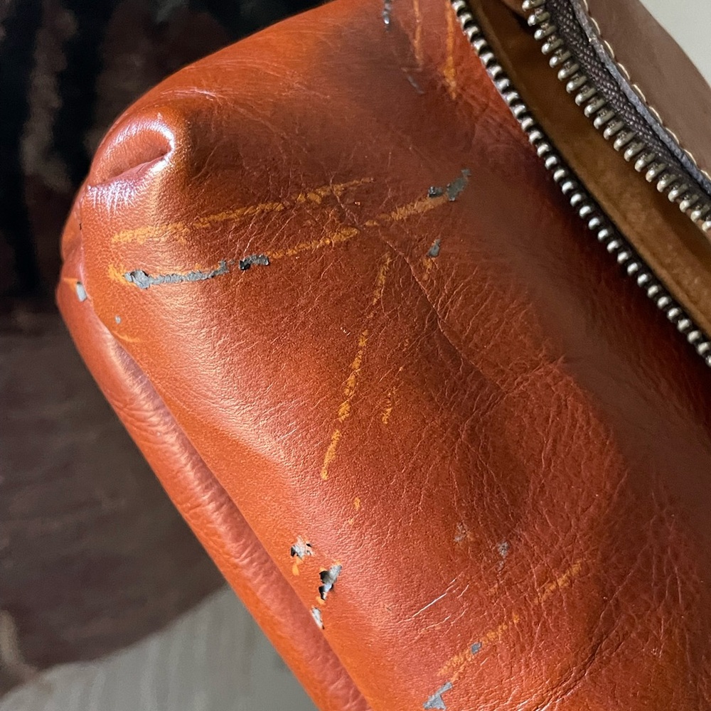 Patricia Nash fold over Wristlet clutch - Picture 5 of 10